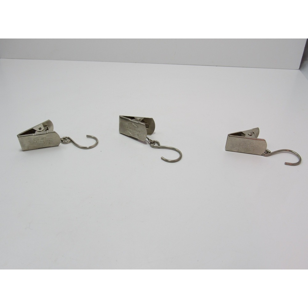 Vintage Harley-Davidson Motor Cycles Metal Clip Hook Set Advertising Memorabilia